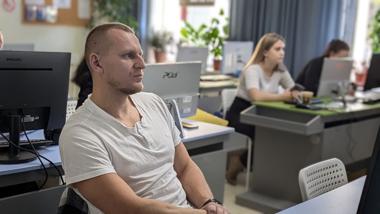В программу курса «Специалист по SMM» входит: В программу курса «Специалист по SMM» входит: