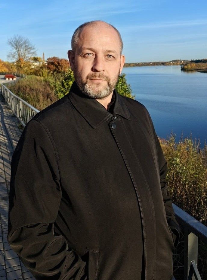 Павел Веселов
